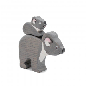 Mother and Child Koala Bears / Two Wooden Figures