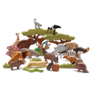 Kruger Set / 30 Wooden Animals and Scenery Pieces