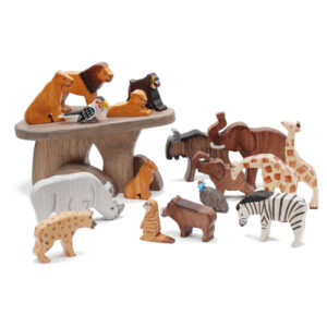 Lion King Set / 20 Wooden Animals and Scenery Pieces